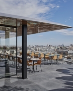 RESTAURANT TORTUGA PARIS • ROOFTOP DES GALERIES LAFAYETTE PARIS HAUSSMANN • FRANCE<br />©  Ambroise Tezenas